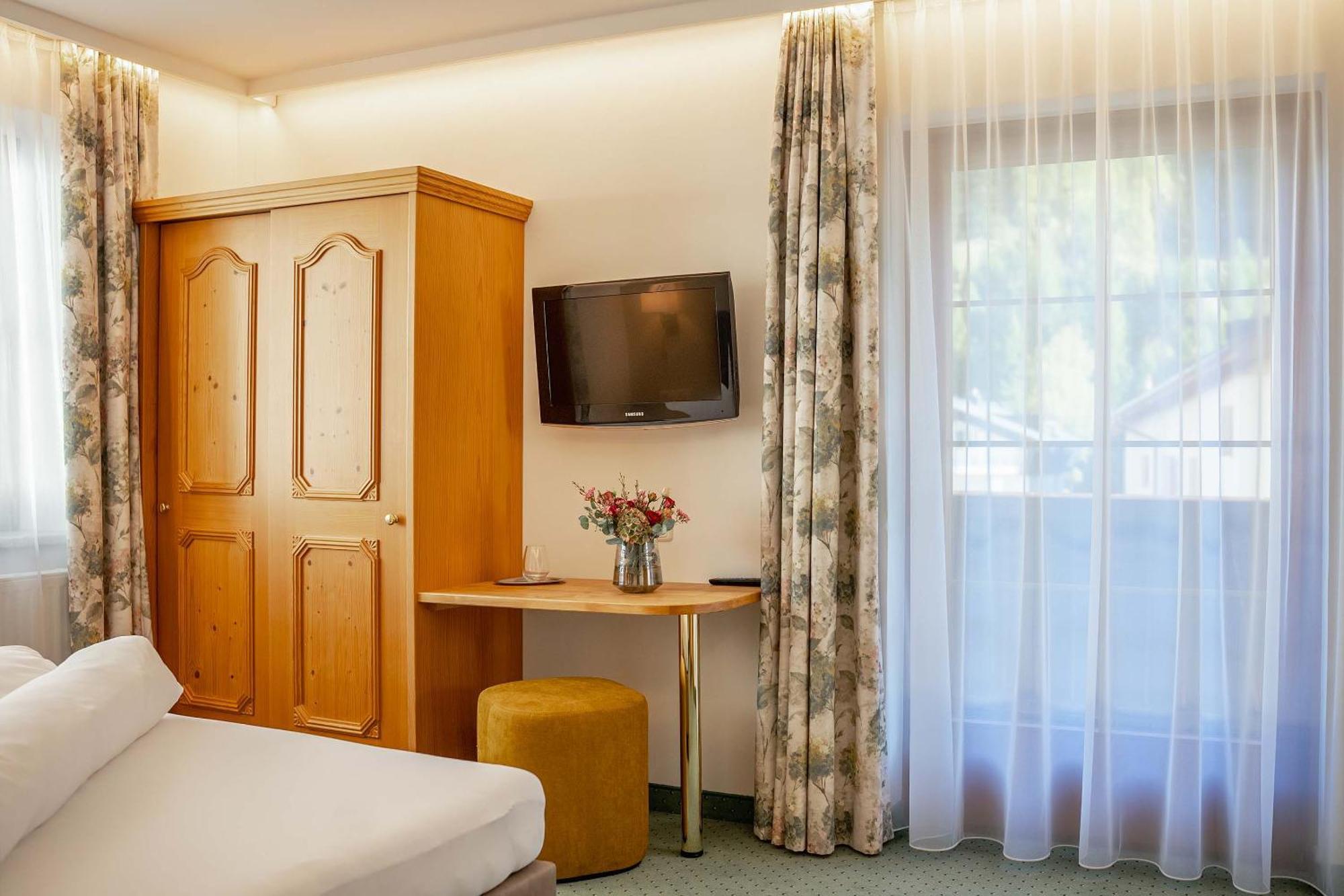 Pension Inge Sankt Anton am Arlberg Ngoại thất bức ảnh